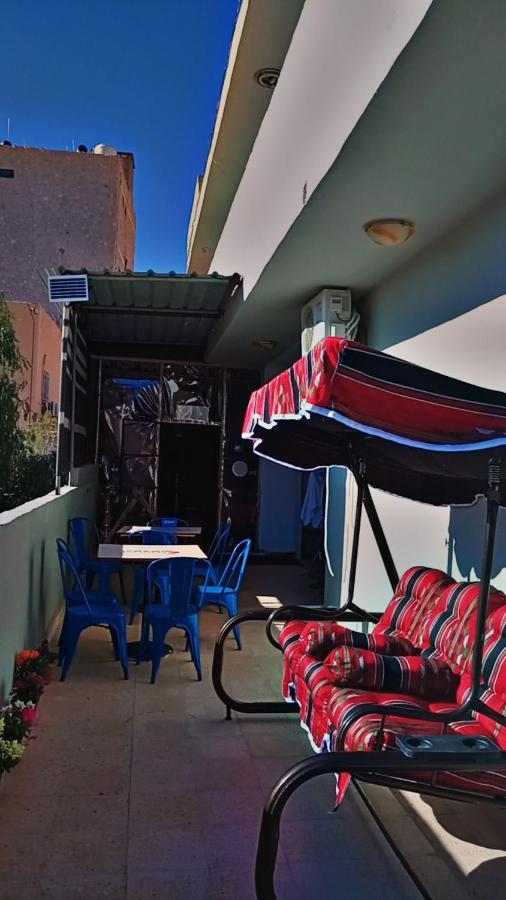 Its Your Choice Hostel Wadi Musa Exterior photo