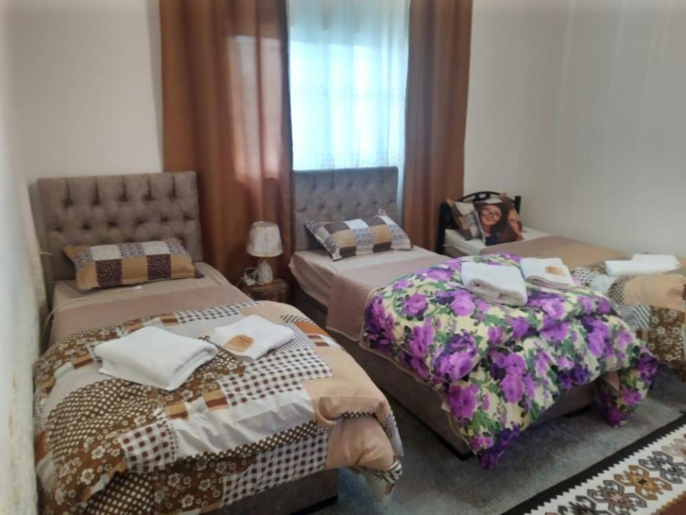 Its Your Choice Hostel Wadi Musa Exterior photo